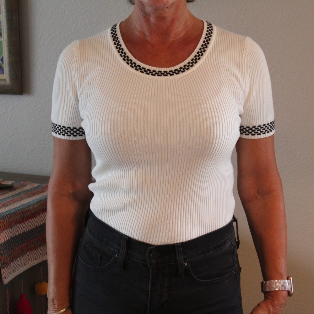 WHBM short sleeve sweater top